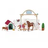 Image de 42458 Horse Club chevaux invites dHannah avec chienne Ruby