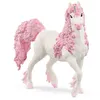 Image de 70831 Jument licorne fleurie