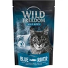 Image de Wild Freedom Bouchées sauvages 80 g (sans céréales) pour chat - Blue River - poulet, saumon