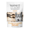 Image de Wolf of Wilderness Bouchées 180 g pour chien - MINI Meadow Grounds - lapin, poulet (petits dés)