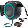Image de Dévidoir automatique mural sur batterie PowerRoll XXL 40/18V P4A, tuyau de 40 m, bleu turquoise - Kit prêt à l'emploi avec batterie.