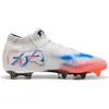 Image de Puma, Unisexe, Chaussures de football, Future 8 Ultimate Fg (45), Orange, Noir, Blanc