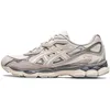 Image de Baskets Unisexes ASICS Gel NYC Crème Gris Huître 1201A789-103 46