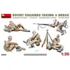 Image de Soviet Soldiers Taking A Break - 1:35e - Miniart