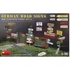 Image de German Road Signs Ww2 (eastern Front Set 1) - 1:35e - Miniart