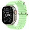 Image de Apple Bracelet Océan 49 mm finition noir titane Vert Fluo