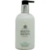Image de Molton Brown, Lotion pour le corps, Lotion pour le corps au cyprès et au fennel marin (Lait pour le corps, 300 ml)
