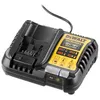 Image de Chargeur universel multi-tension (12 / 18 V) XR DEWALT DCB1104-QW