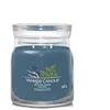 Image de Bougie signature cèdre marin modèle moyen - Yankee Candle - Bleu - Verre