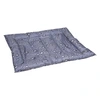 Image de Flamingo Tapis rafraîchissant Fresk Drop gris, taille L: L 91 x l 76 cm chien