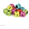 Image de 300 perles carrées Alphabet 6 mm - couleurs fluos
