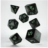 Image de Q Workshop SCLR21 - Jeu de dés Classic Runic noir & vert (7 pièces)