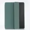 Image de WE Étui Folio Compatible iPad 9e Génération 2021/iPad 8e Génération 2020/iPad 7e Génération 2019, Etui de Protection à Rabat avec Support, Dos Transparent, Support pour Stylet iPad 10.2 Pouces, Vert Sapin
