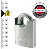Image de Master Lock 550EURD Cadenas Marin à Clé avec Anse Protégée, Gris, 9 x 5 x 2,3 cm
