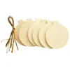 Image de Boules de Noël en bois plates à suspendre 6 cm