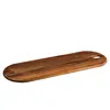 Image de Planche à découper en bois d'acacia ELIN - 55 x 18cm
