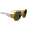 Image de Chicco, Lunettes de soleil, Sonnenbrille mit beigen, rauchigen Gläsern