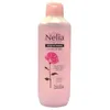 Image de Nelia Rose L'eau est une colonie de bains fraîche et suggestive instille un exquis jardin sensations de fleurs. Les protagonistes de