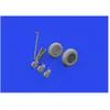 Image de Eduard TBF/TBM wheels w/smooth tire 1/48 ACADEMY