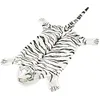 Image de Tapis en peluche en forme de tigre 144 cm Blanc