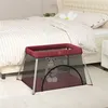 Image de Boîte pour Enfants - Revera - Matelas Rouge - Tissu Lin - Lit de Voyage 2 en 1 - Confortable et Pratique