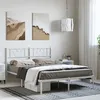 Image de vidaXL Bedframe met hoofdbord metaal wit 135x190 cm355511