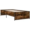 Image de vidaXL Bedframe bewerkt hout en metaal gerookt eikenkleurig 100x200 cm845238