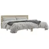 Image de vidaXL Bedframe bewerkt hout metaal sonoma eikenkleurig 200x200 cm3280128