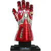 Image de Hot toys Gantelet Nano Hulk Avengers figurine 1/1