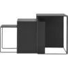 Image de 3 tables basses gigognes en métal noir Cluster - Ferm Living