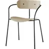 Image de Chaise en chêne et piètement noir AV2 Pavilion - &tradition