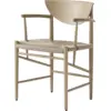Image de Chaise avec accoudoirs en bois marron HM4 Drawn - &tradition