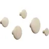 Image de 5 Patères rondes en chêne naturel The Dots - Muuto