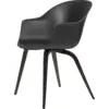 Image de Chaise noire semi-mate en hêtre teinté noir Bat - Gubi