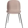 Image de Chaise rose piétement en métal noir Beetle - Gubi