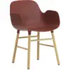 Image de Chaise avec accoudoirs en chêne naturel et pp rouge Form - Normann Copenhagen
