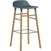 Image de Tabouret de bar en chêne naturel et pp bleu 75 cm Form - Normann Copenhagen