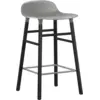 Image de Tabouret de bar en bois noir et pp gris 65 cm Form - Normann Copenhagen