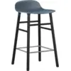 Image de Tabouret de bar en bois noir et pp bleu 65 cm Form - Normann Copenhagen