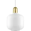 Image de Suspension en laiton et verre opalin 17 cm Amp blanc/Brass - Normann Copenhagen