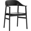 Image de Chaise avec accoudoirs en chêne noir et polypropylène noir Herit noir - Normann Copenhagen