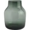 Image de Vase en verre soufflé vert 15 cm Silent - Muuto