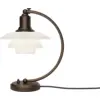Image de Lampe de table laiton vieilli et verre blanc opale PH 2-2 LUNA - Louis Poulsen