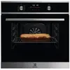 Image de EOF6P56BX Four encastrable 65L multifonction pyrolyse inox verre noir SurroundCook®