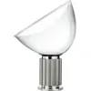 Image de Petite lampe de table design en métal argenté Taccia - Flos