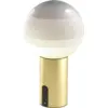 Image de Lampe portable en métal et verre soufflé blanc et doré Dipping - Marset