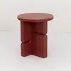 Image de Table d'appoint ronde en bois de frêne peint rouge 38 x 42,5 cm Noon - Nobodinoz