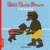 Image de Petit Ours Brun à la piscine