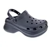 Image de Crocs Classic Bae Clog W Black Sabot Femme Noir - 39
