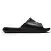 Image de Claquettes femme Nike Victori One Noir 35,5 CZ7836-001